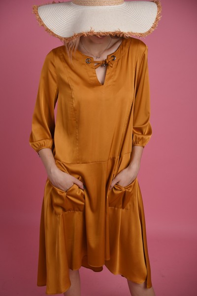 Изображение Платье трапеция, из ткани - шелк - сатин, коллекция Коллаж, от Pink 4