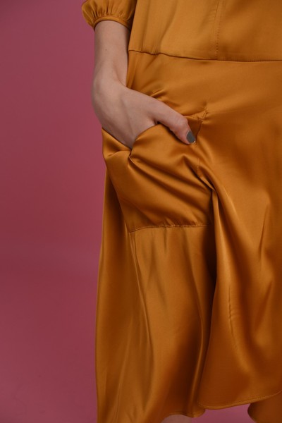 Изображение Платье трапеция, из ткани - шелк - сатин, коллекция Коллаж, от Pink 5